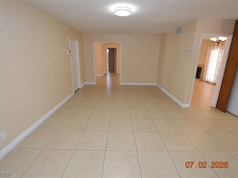 6543 Barbary Cir — Photo 7