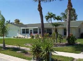 885 Creighton Dr, Fort Myers, FL 33919