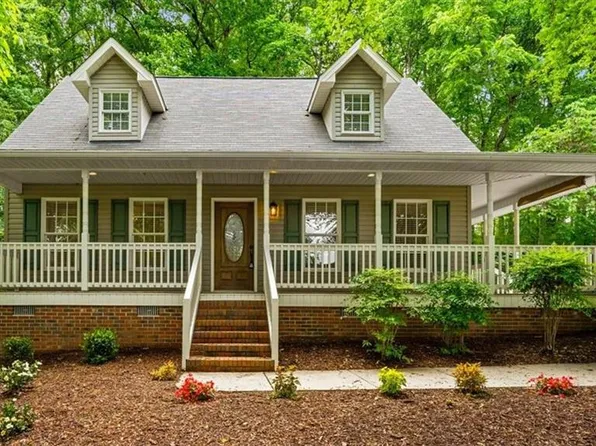 3303 Green Needle Dr, Greensboro, NC 27405