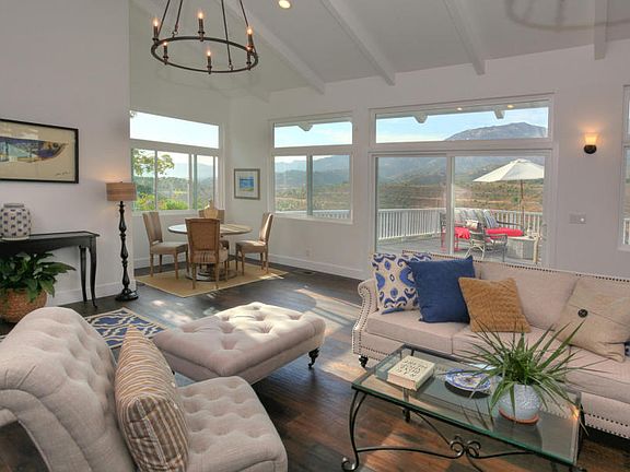 3rd image of 2875 Vista Elevada