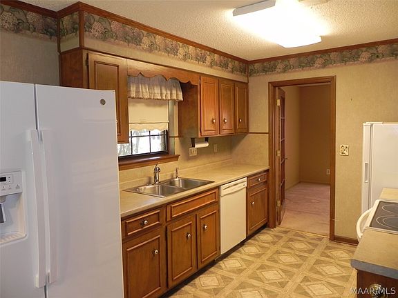 4th image of 816 Hatcher St