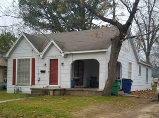 2102 Division St, Greenville, TX 75401