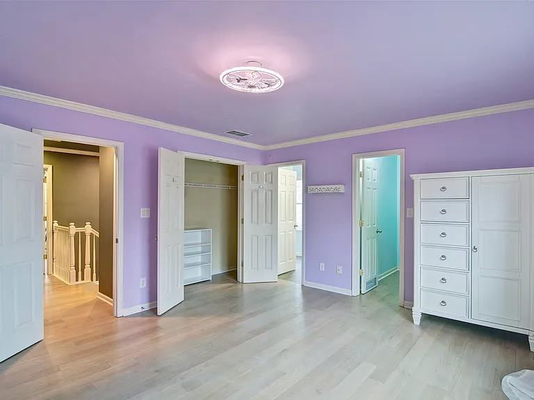 4060 Merritt Dr — Photo 41
