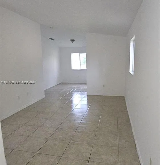 935 NE 33rd Ter #204 — Photo 13