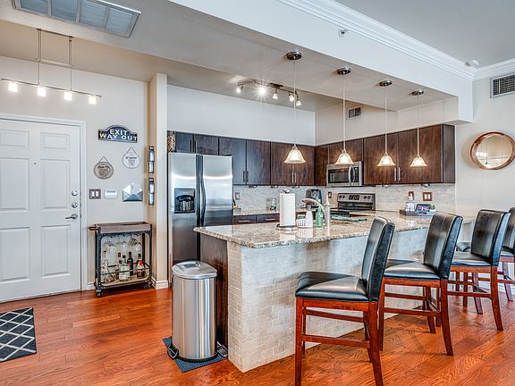 3rd image of 3102 Kings Rd APT 3103