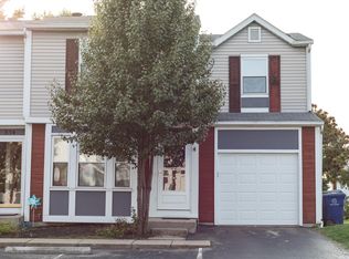 856 Pine Way Dr, Columbus, OH 43085