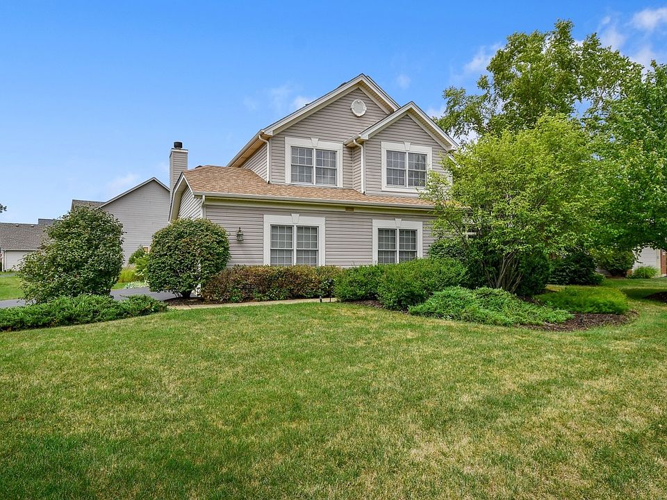 1st image of 796 Doral Ln