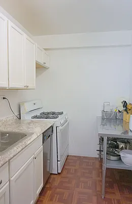 Rented by Compass | media 16