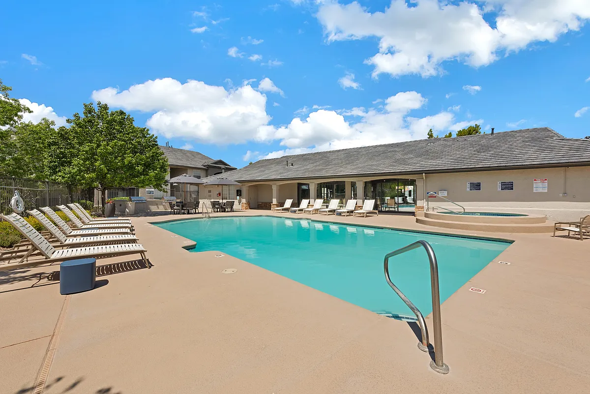 Refreshing Swimming Pool - Eagle Ranch Apartments