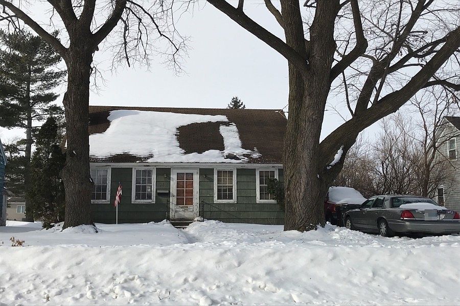 1st image of 817 3rd St N