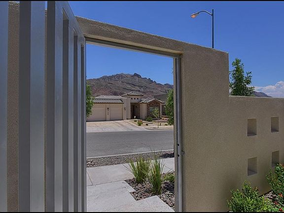 5th image of 1263 Desert Mirage Pl