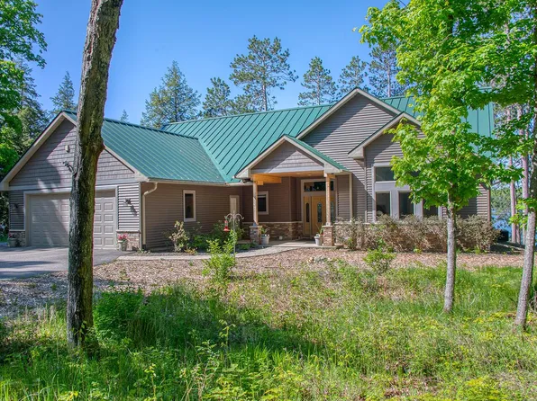 8221 Trails End Rd, Land O Lakes, WI 54540