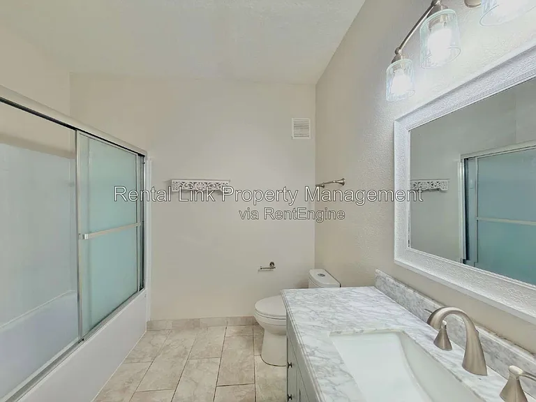 11530 Villa Grand #1115 — Photo 40