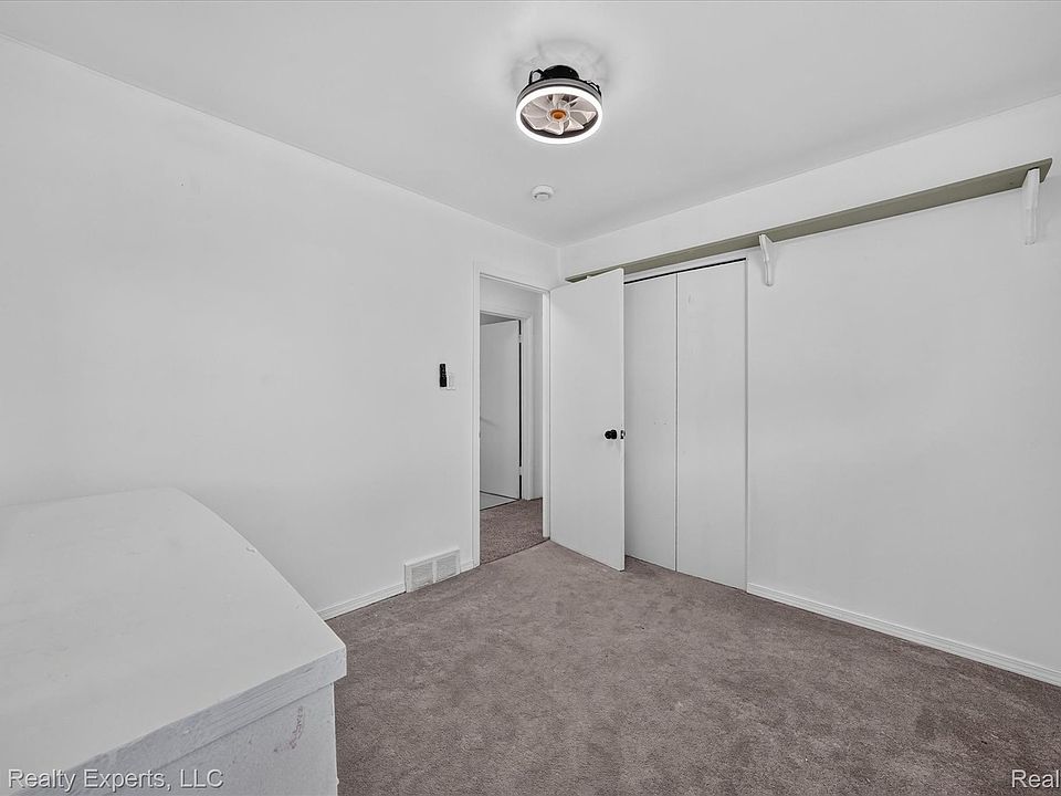 32000 Saint Margaret St, photo 18