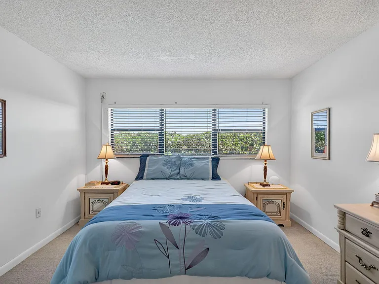 7410 S Ocean Dr #109 — Photo 12