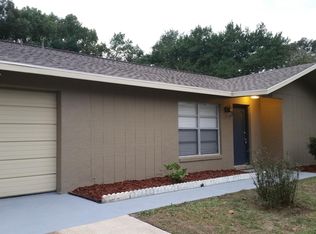 21546 SW Honeysuckle St, Dunnellon, FL 34431