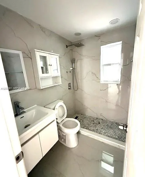 760 SE 7th Ave #760 — Photo 3