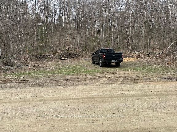 2nd image of LOT Silverwood Rd