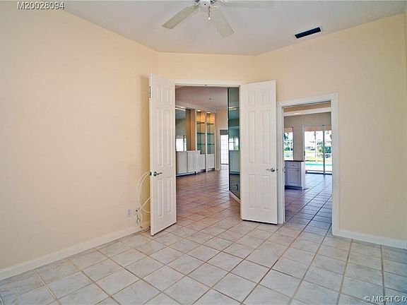 5th image of 7898 SE Myrica Ln