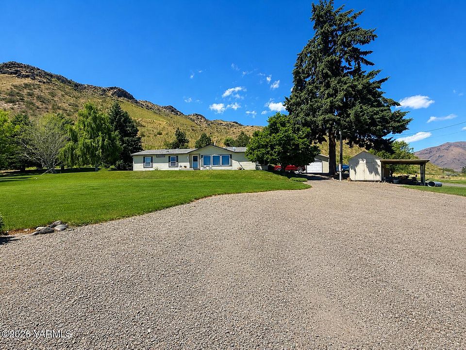 1st image of 480 Riddle Rd