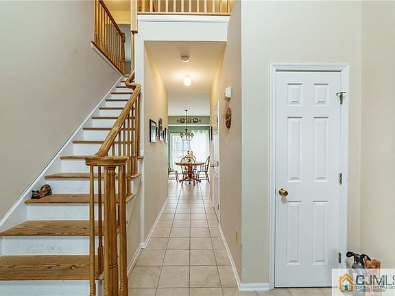 2nd image of 403 Maxwell Dr