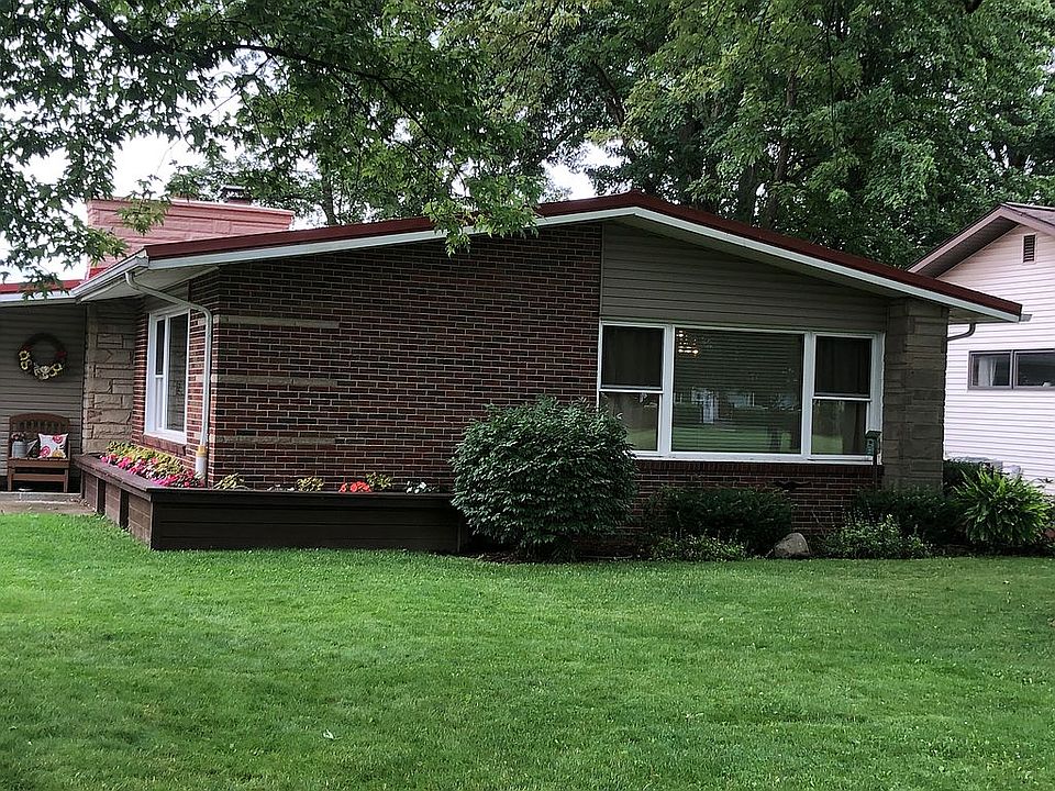 2nd image of 753 Eastview Ave