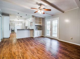 4104 Hartwood Dr, Fort Worth, TX 76109