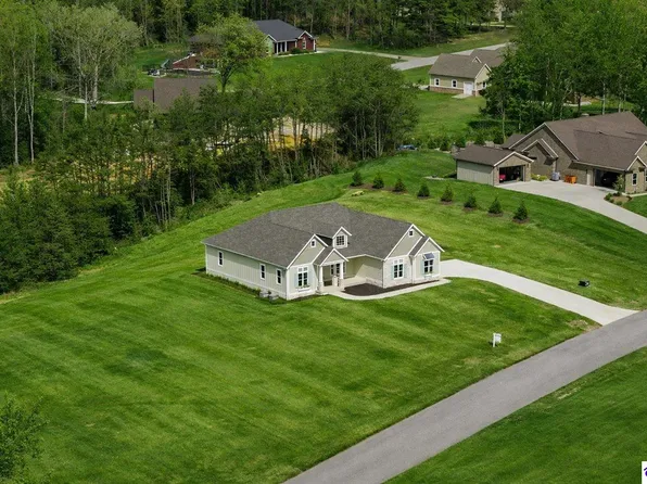 222 Ferndale Dr, Elizabethtown, KY 42701