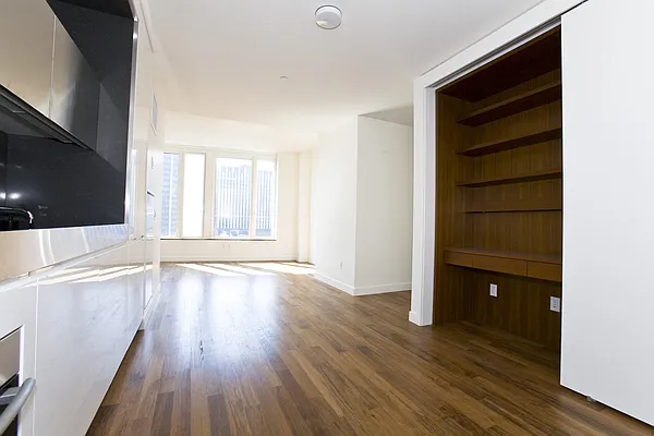 Rented by AA Management | media 62