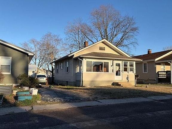 3rd image of 208 Lincoln Ave