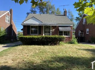 16613 Carlisle St, Detroit, MI 48205