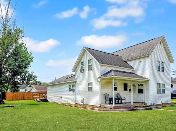 514 E Iowa St, Prairie Du Chien, WI 53821