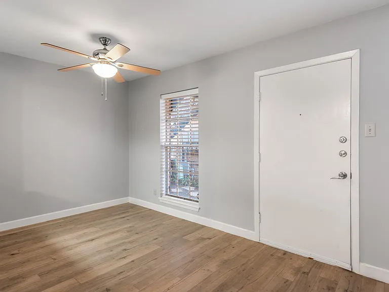9029 Gaylord Dr #129 — Photo 3