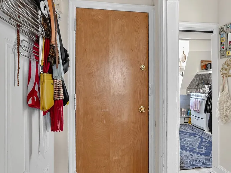 3505 Indian Queen Ln — Photo 17