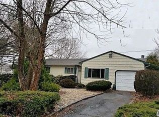 11 Marta Rd, Centereach, NY 11720