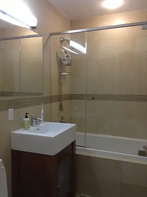 Rented by Compass | media 27