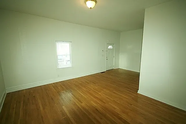 3 bed, 1536 sqft, $2,700 — Photo 4
