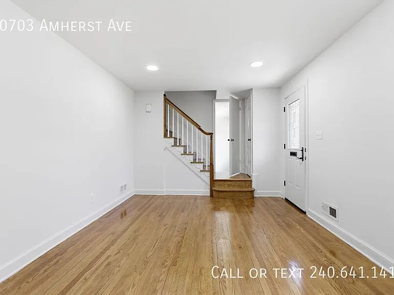 10703 Amherst Ave — Photo 3