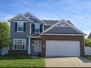 1709 E Horizon Ln, Urbana, IL 61802