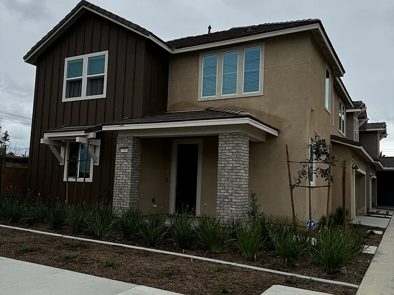 2686 E Dolomite St — Photo 4