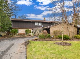 2744 Sulgrave Rd, Shaker Heights, OH 44122