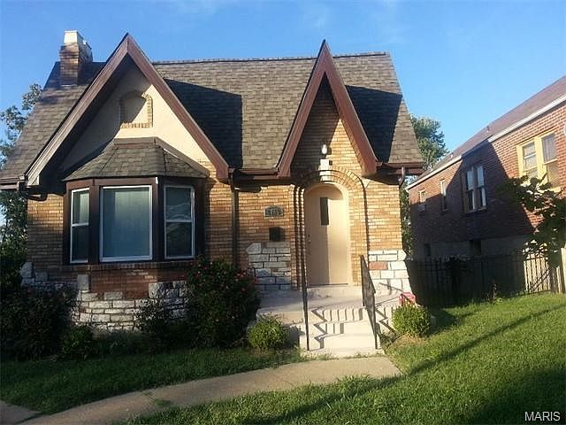 1st image of 5853 Saloma Ave