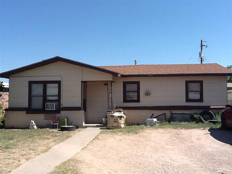1703 W. 3RD
