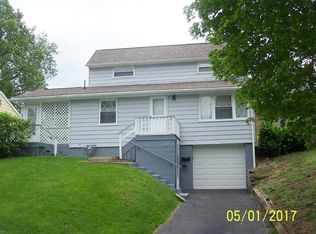 149 Marietta Dr, White Oak, PA