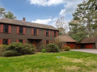 78 Halfway Pond Rd, Plymouth, MA 02360