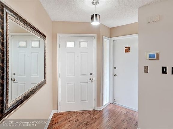 4th image of 165 NW 98th Ter #165