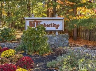 115 Heather Ct, Edison, NJ 08820