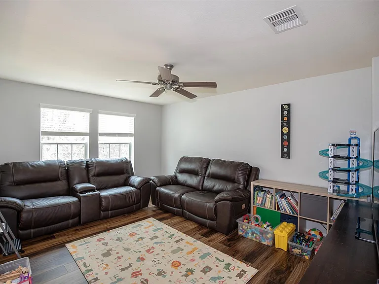 2110 Stonehollow Ct — Photo 19