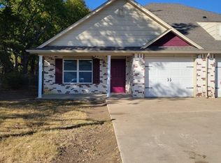 2104 Cornerstone Ave UNIT B, Claremore, OK 74017