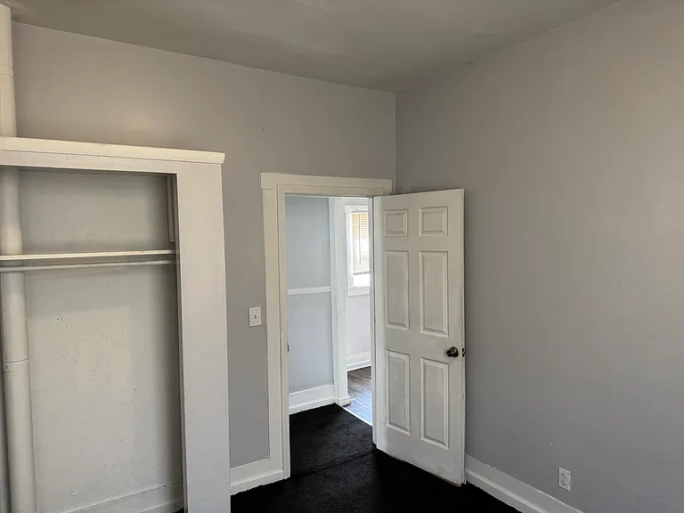 1601 E Market St — Photo 7